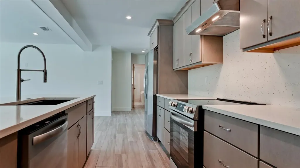 791 Saint Judes Drive N Longboat Key FL 34228