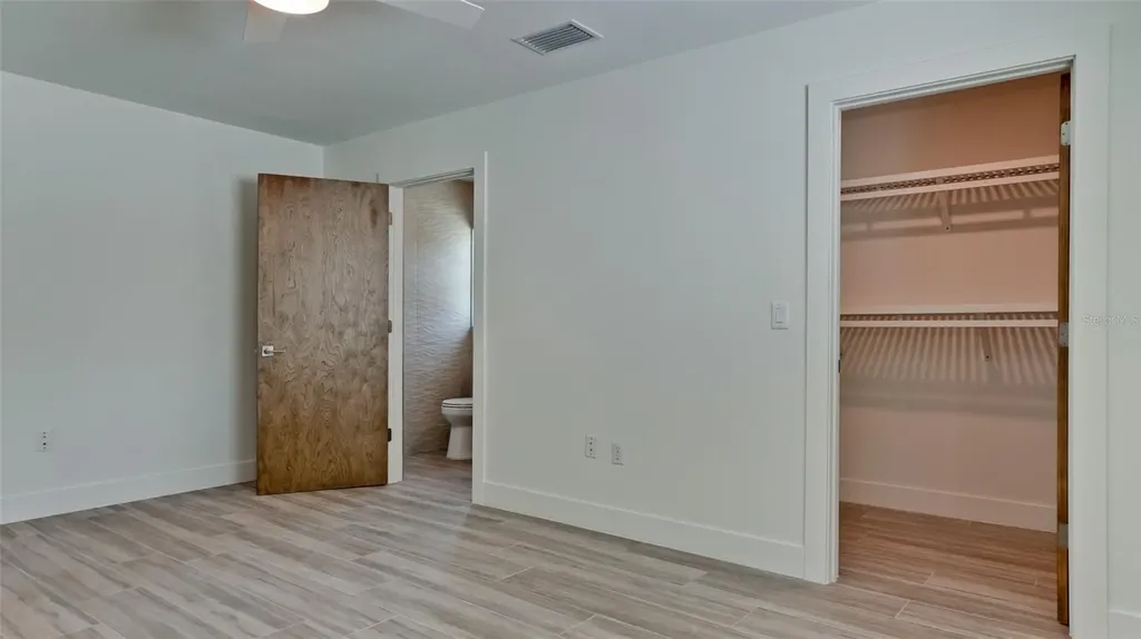 791 Saint Judes Drive N Longboat Key FL 34228