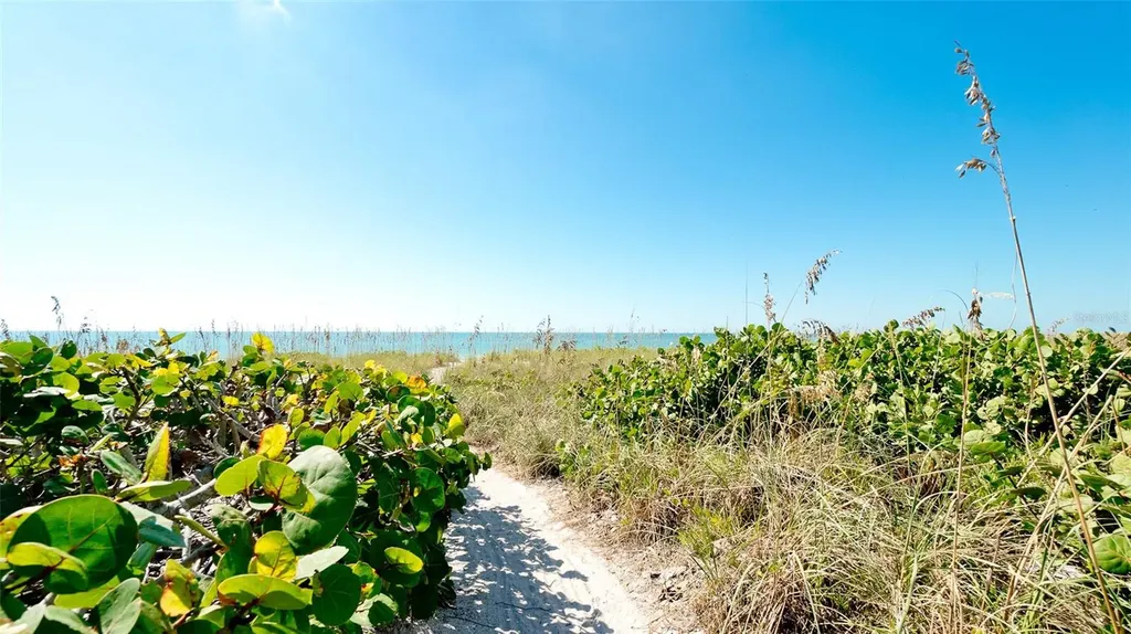 791 Saint Judes Drive N Longboat Key FL 34228
