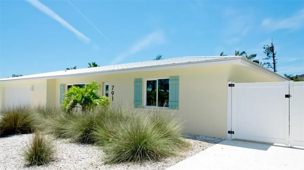 791 Saint Judes Drive N Longboat Key FL 34228