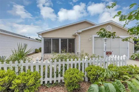 2714 Moncayo Avenue The Villages FL 32162