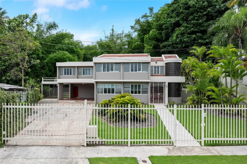 Street #1 Street #1 Tintillo Hills Urb. Guaynabo PR 00966