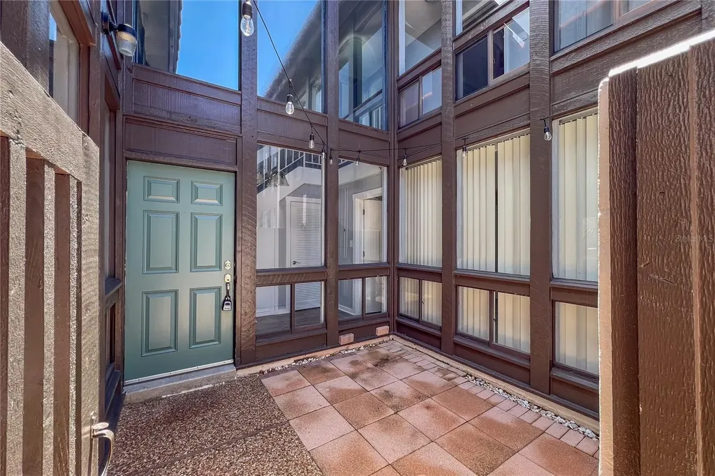 800 S Boulevard Of The Presidents Sarasota FL 34236