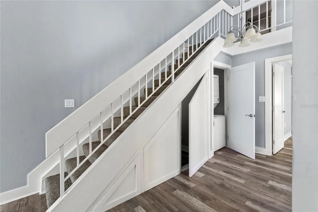 800 S Boulevard Of The Presidents Sarasota FL 34236