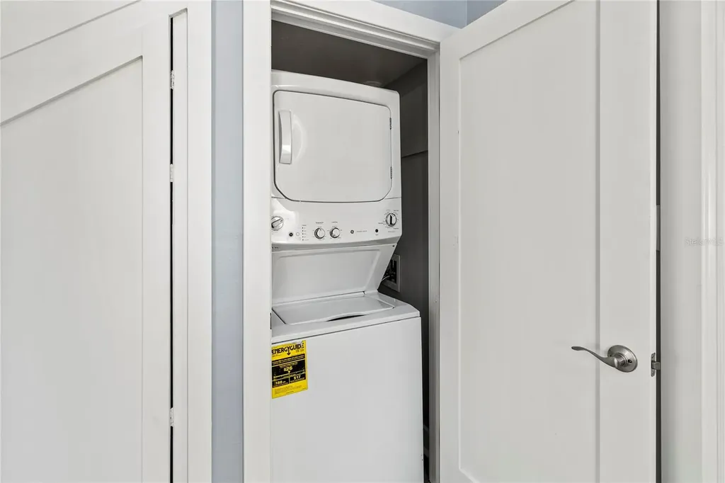 800 S Boulevard Of The Presidents Sarasota FL 34236