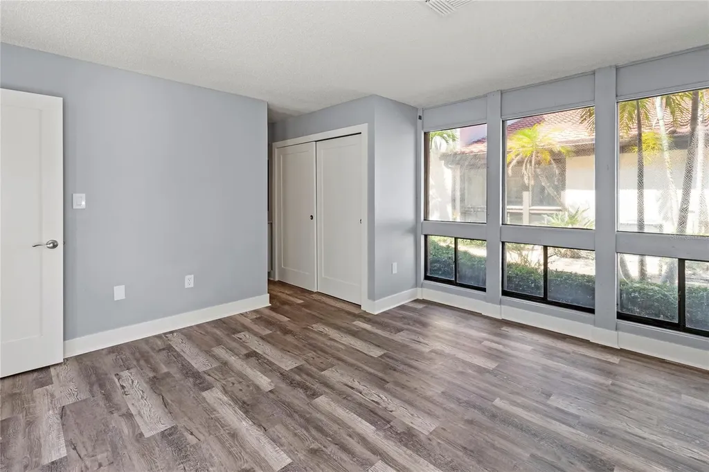 800 S Boulevard Of The Presidents Sarasota FL 34236