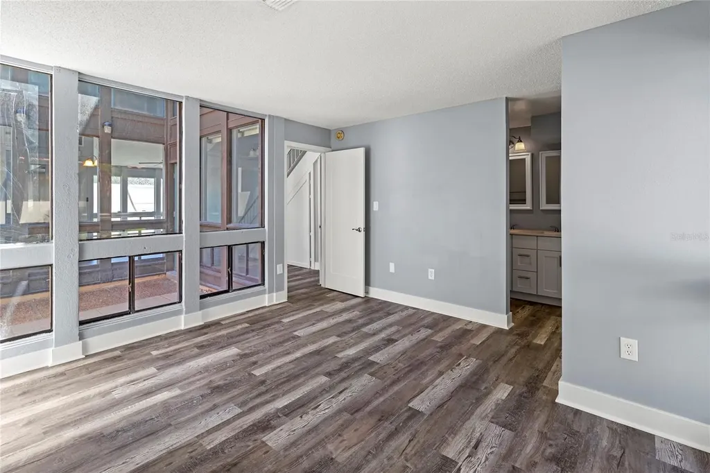 800 S Boulevard Of The Presidents Sarasota FL 34236