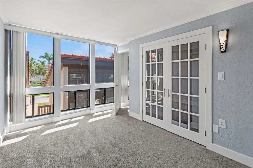 800 S Boulevard Of The Presidents Sarasota FL 34236