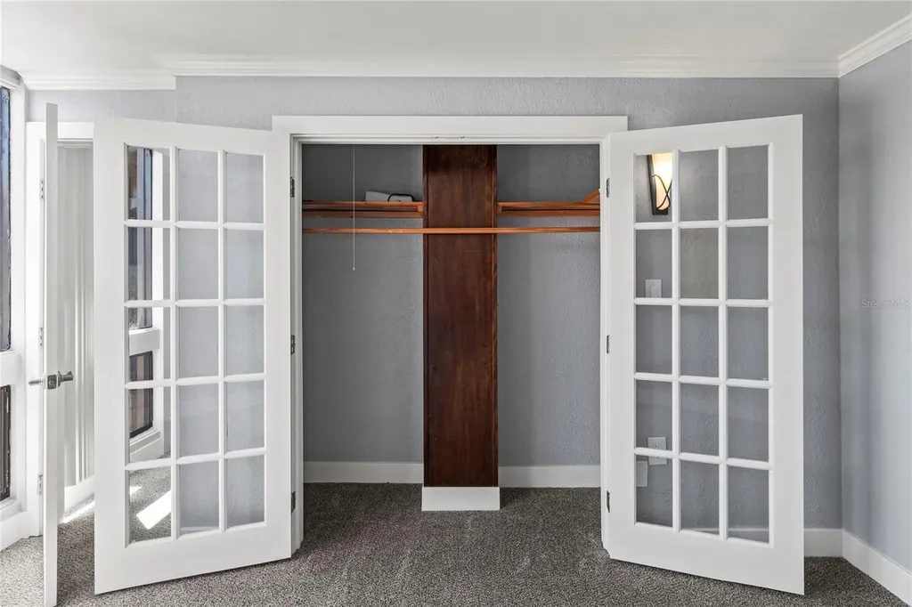 800 S Boulevard Of The Presidents Sarasota FL 34236