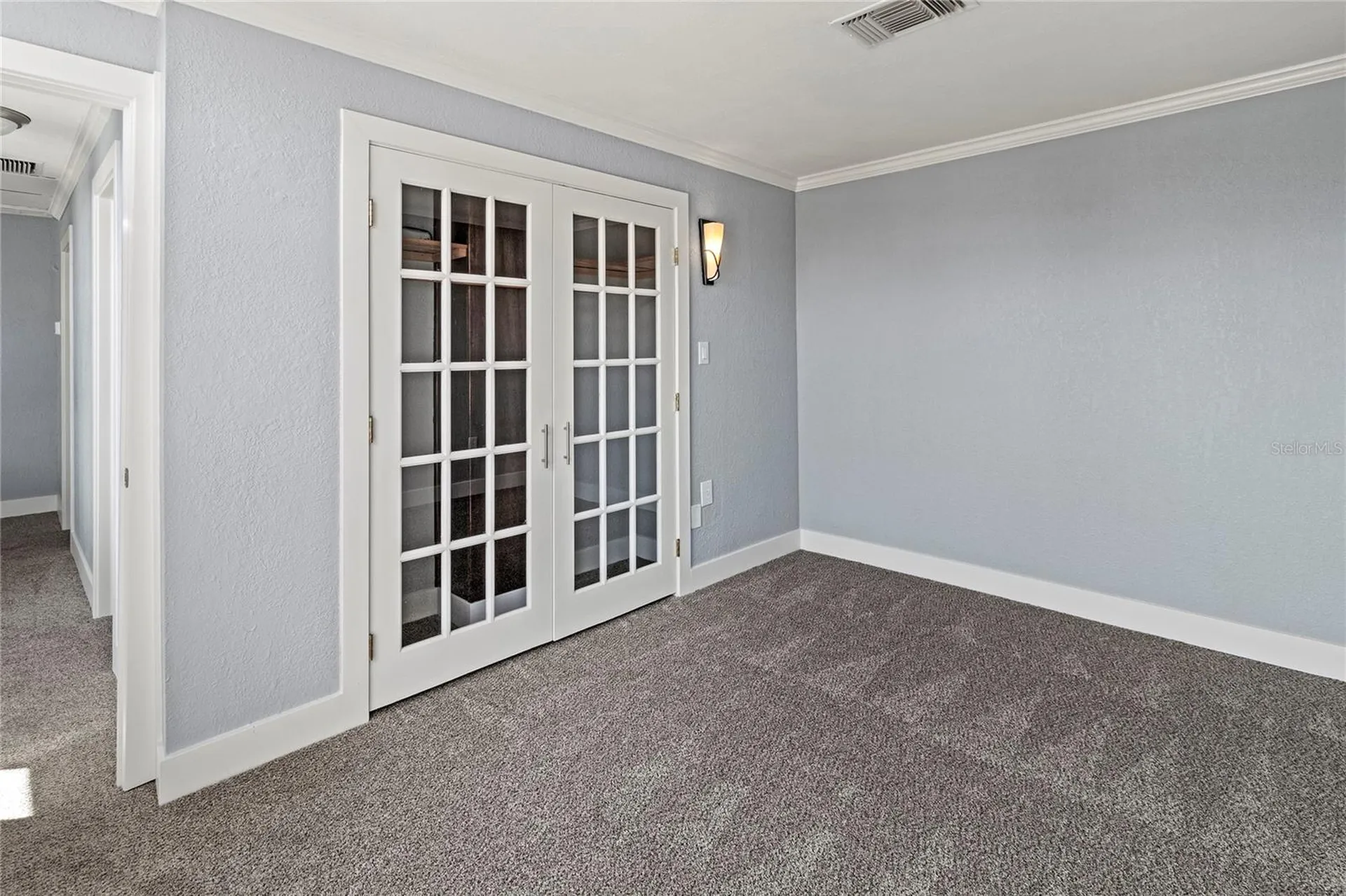 800 S Blvd Of The Presidents Sarasota FL 34236