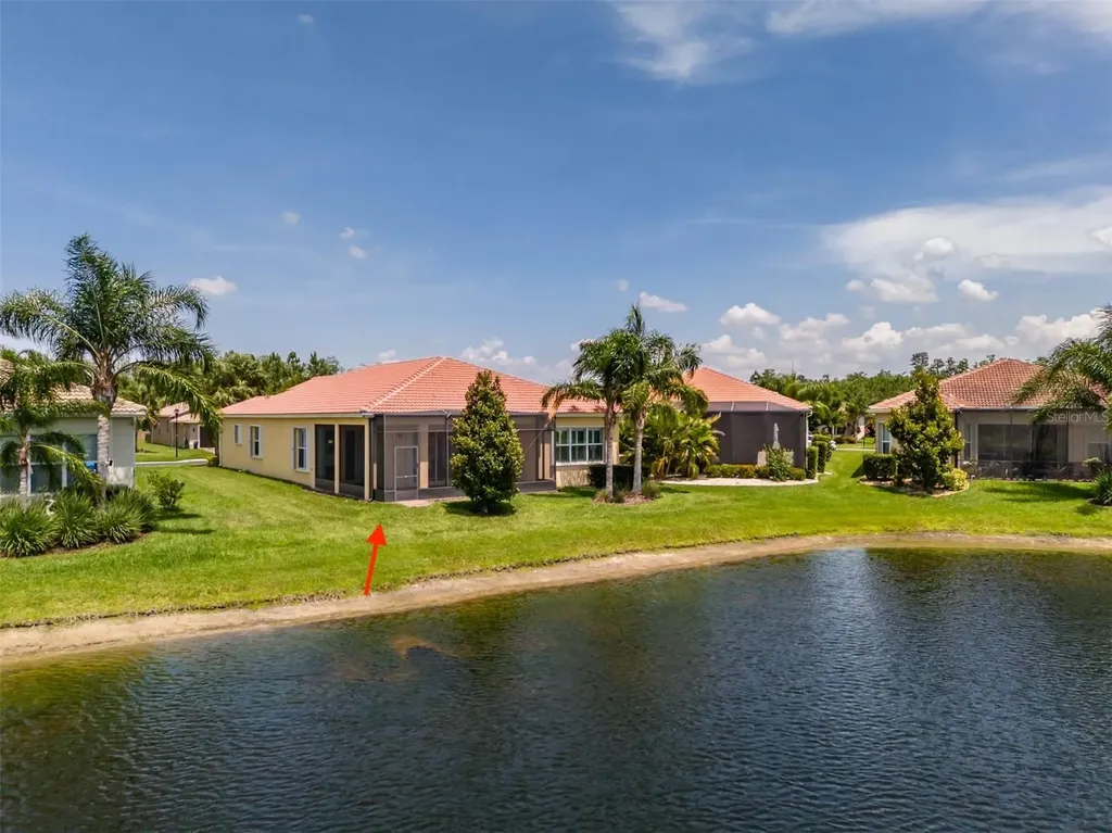 4821 Grand Banks Drive Wimauma FL 33598