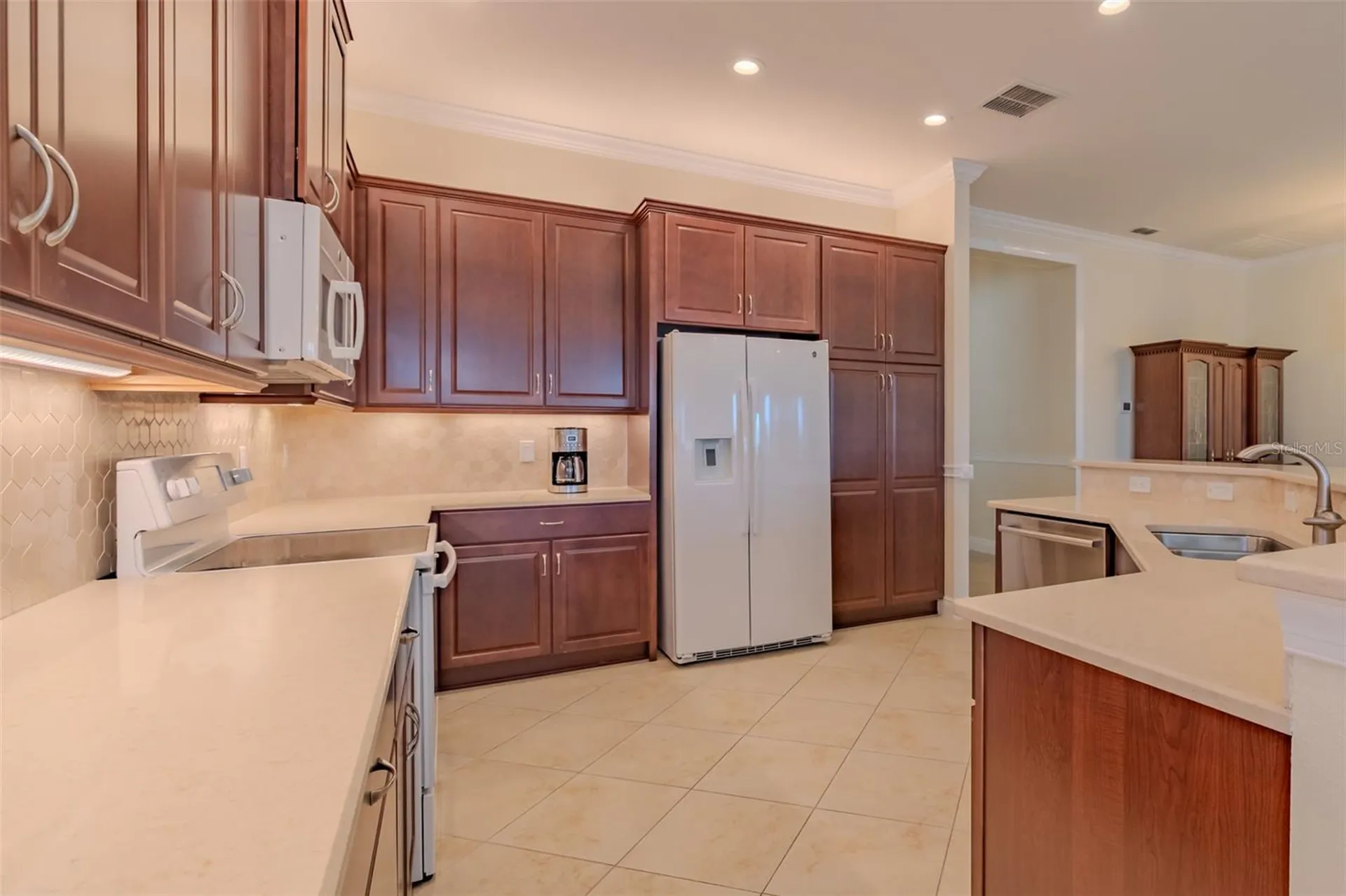 4821 Grand Banks Drive Wimauma FL 33598