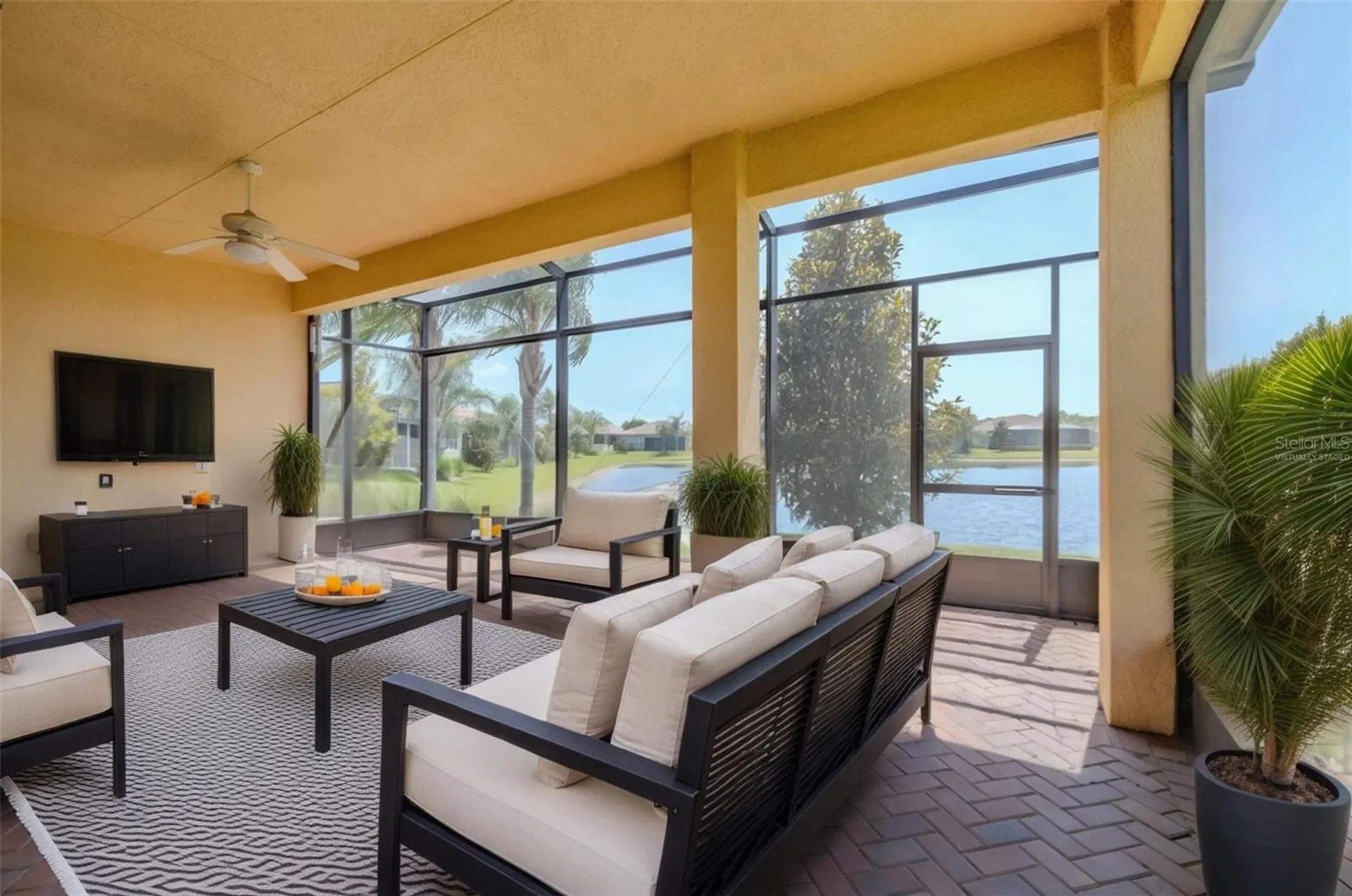 4821 Grand Banks Drive Wimauma FL 33598