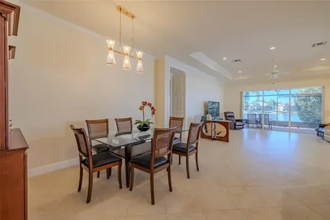 4821 Grand Banks Drive Wimauma FL 33598