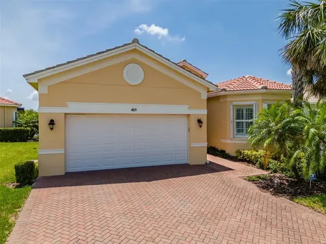 4821 Grand Banks Drive Wimauma FL 33598