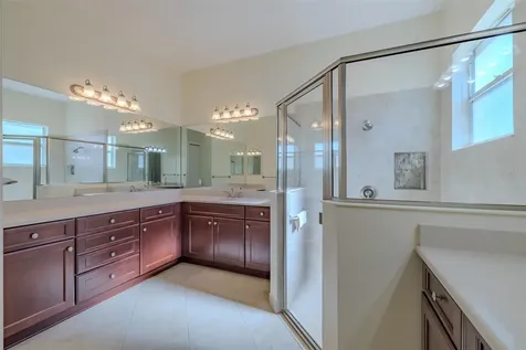 4821 Grand Banks Drive Wimauma FL 33598