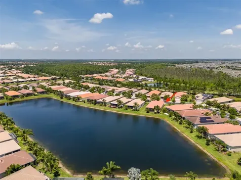 4821 Grand Banks Drive Wimauma FL 33598