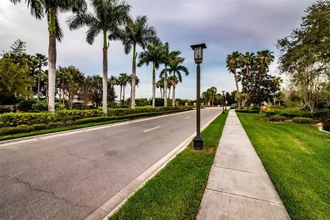 4821 Grand Banks Drive Wimauma FL 33598