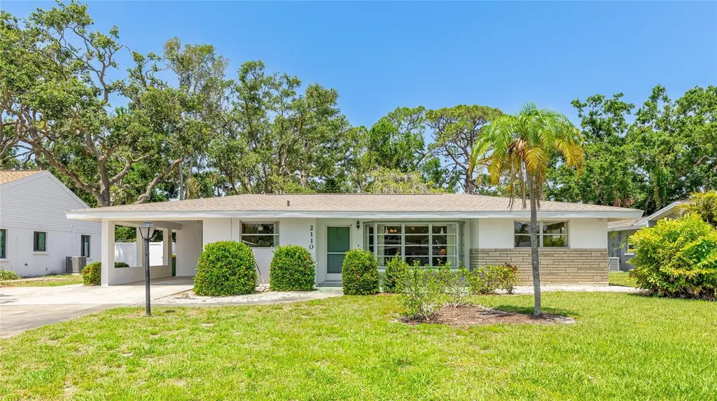 2110 Craft Lane Sarasota FL 34239
