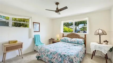 2110 Craft Lane Sarasota FL 34239