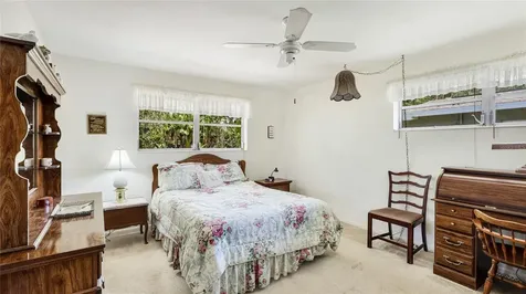2110 Craft Lane Sarasota FL 34239