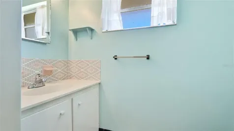 2110 Craft Lane Sarasota FL 34239