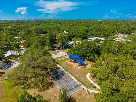 2110 Craft Lane Sarasota FL 34239