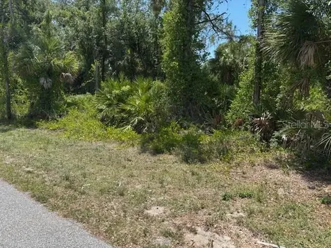 18423 Fremont Avenue Port Charlotte FL 33954