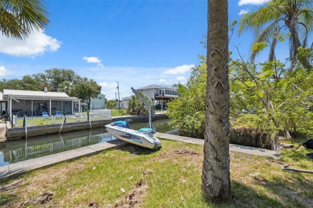 14220 Hendry Court Hudson FL 34667