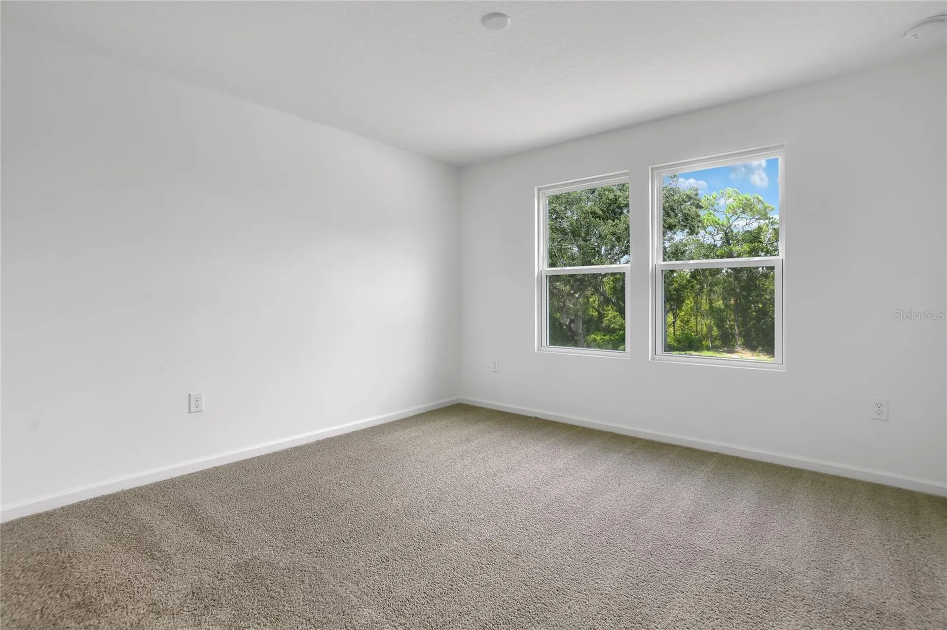708 Lake Dell Avenue Dundee FL 33838