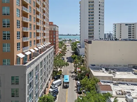 1350 Main Street Sarasota FL 34236