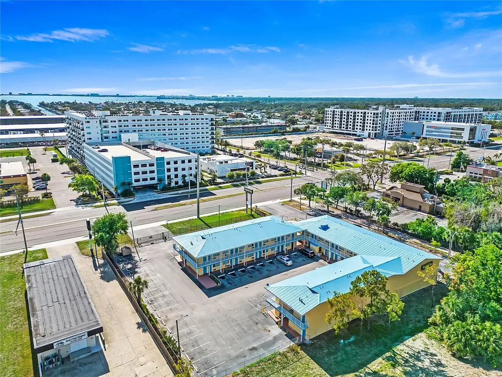 4600 34th Street S St Petersburg FL 33711