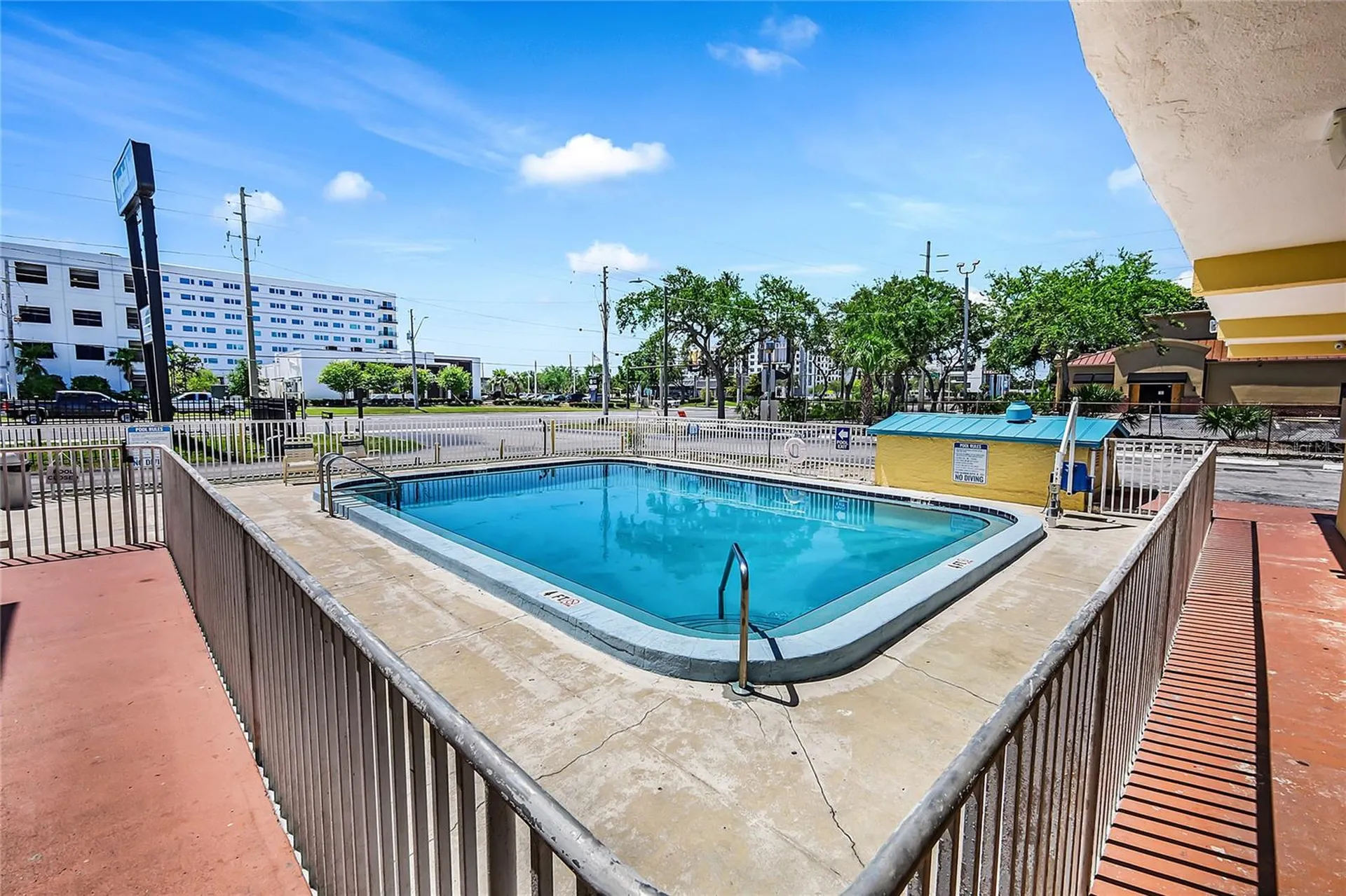 4600 34th Street S St Petersburg FL 33711
