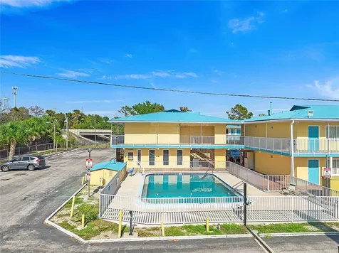 4600 34th Street S St Petersburg FL 33711