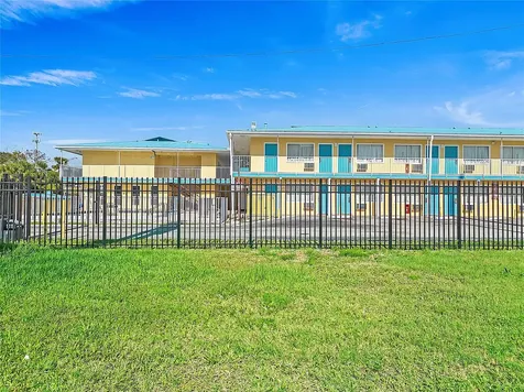 4600 34th Street S St Petersburg FL 33711