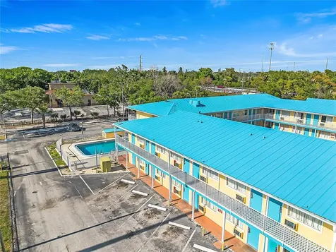 4600 34th Street S St Petersburg FL 33711