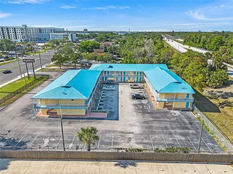 4600 34th Street S St Petersburg FL 33711