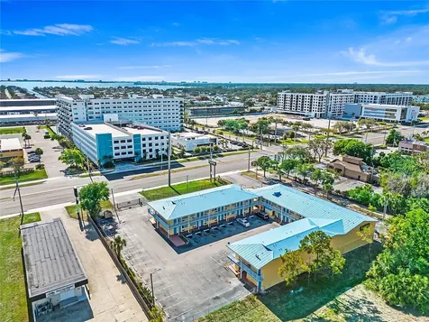 4600 34th Street S St Petersburg FL 33711