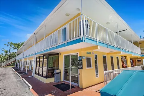 4600 34th Street S St Petersburg FL 33711