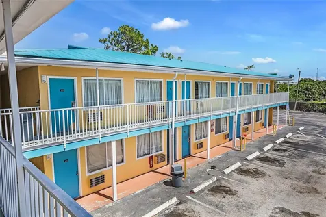 4600 34th Street S St Petersburg FL 33711