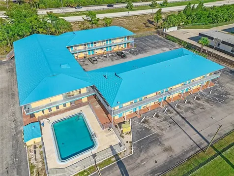 4600 34th Street S St Petersburg FL 33711