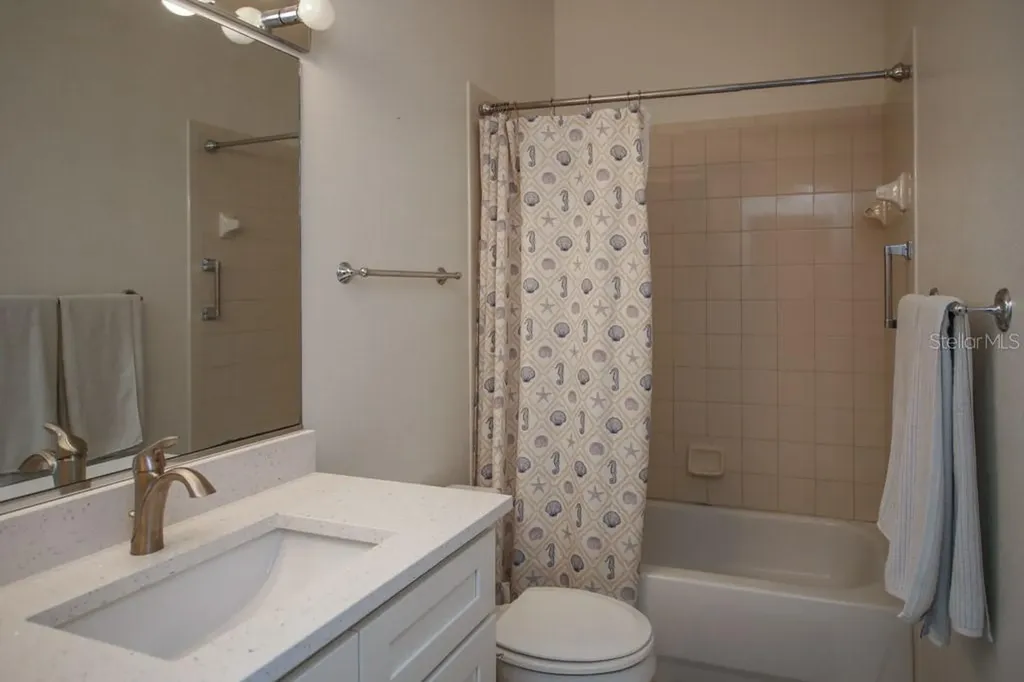6448 7th Avenue Circle W Bradenton FL 34209