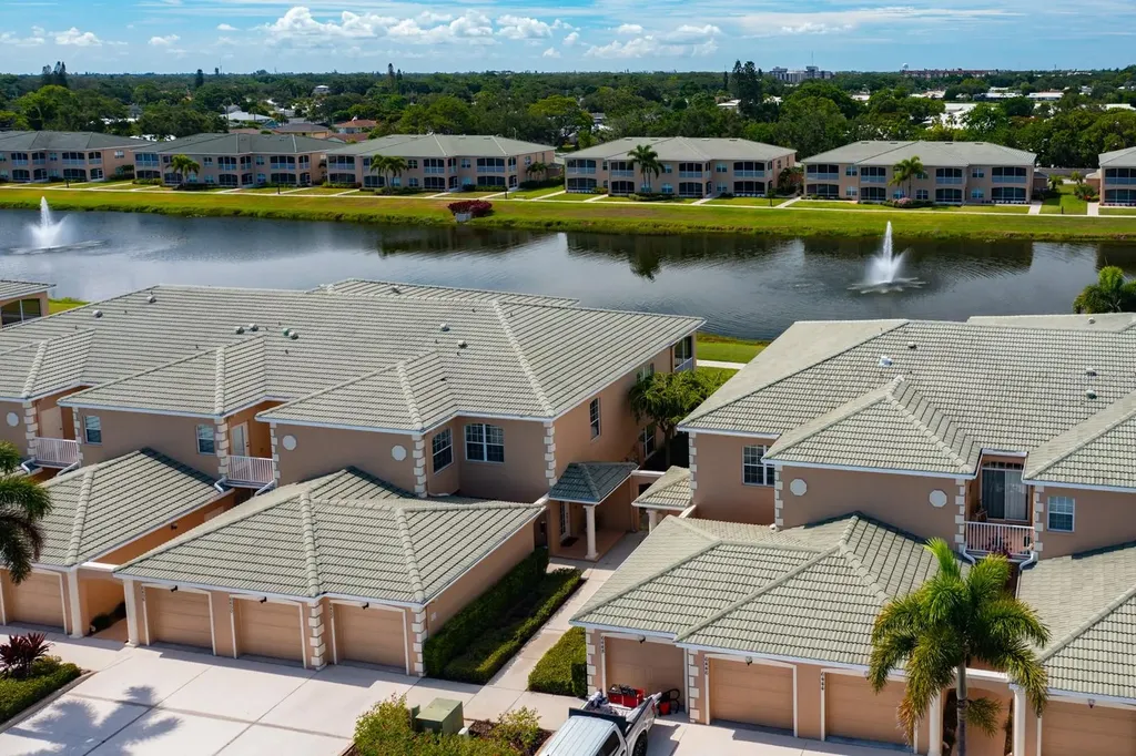 6448 7th Avenue Circle W Bradenton FL 34209