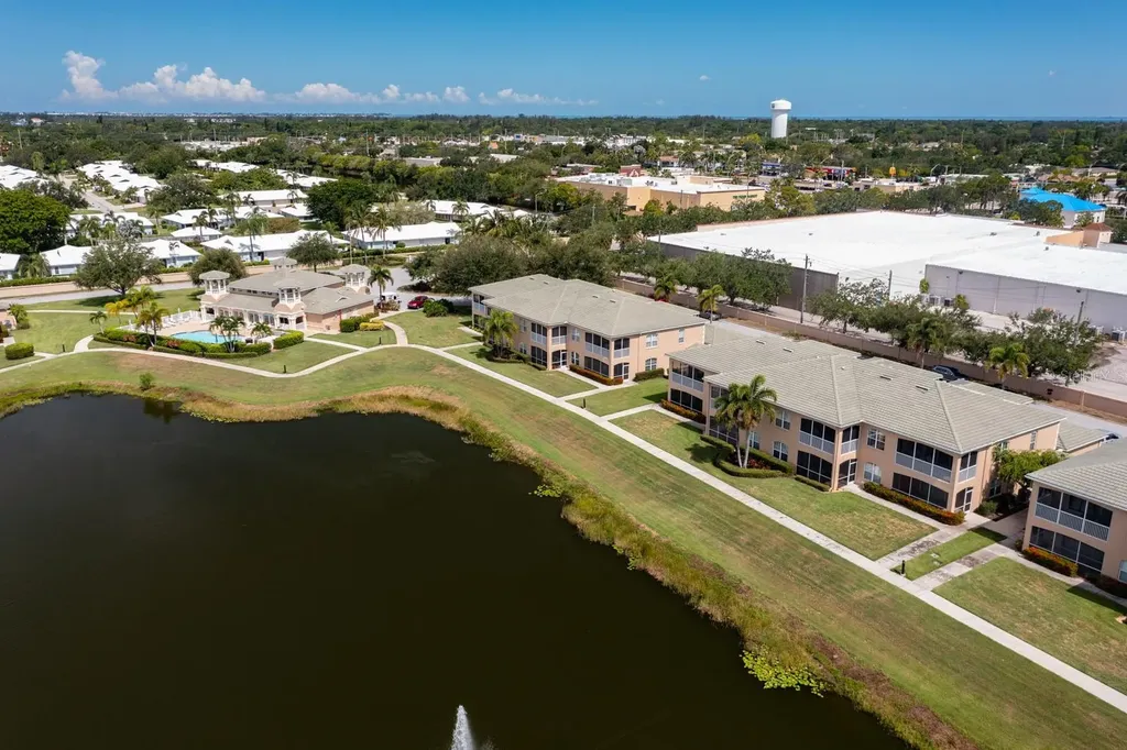 6448 7th Avenue Circle W Bradenton FL 34209