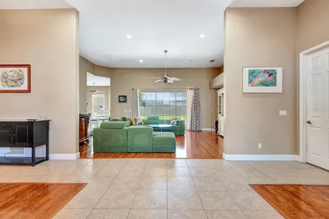 2729 Harvest Drive Sarasota FL 34240