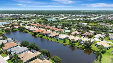 2729 Harvest Drive Sarasota FL 34240