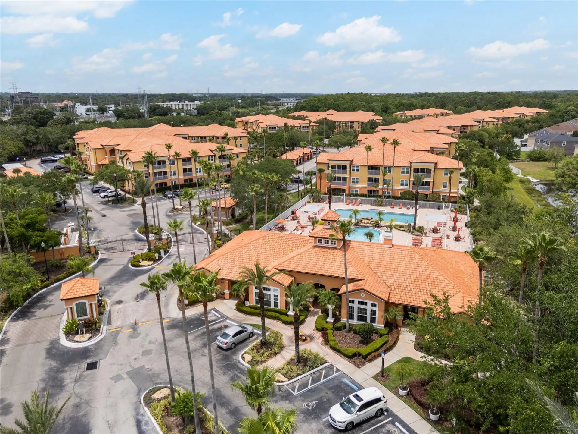 5447 Vineland Road Orlando FL 32811