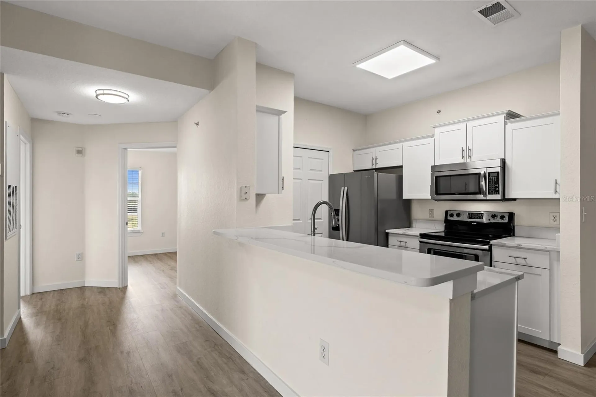 5447 Vineland Road Orlando FL 32811