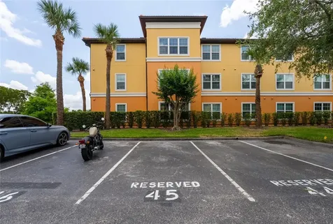 5447 Vineland Road Orlando FL 32811