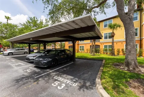 5447 Vineland Road Orlando FL 32811